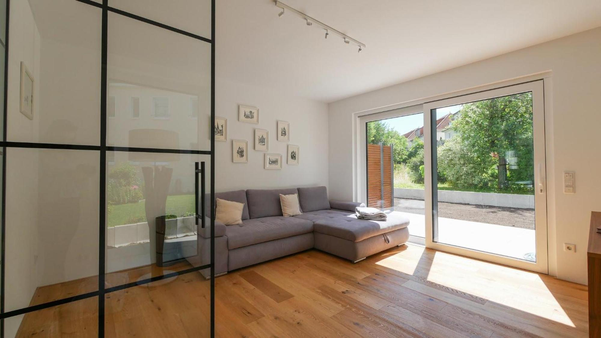 Eleganter Neubau-Luxus In Paderborn & Stilvoller Rueckzugsort Fuer Bis Zu 9 Gaeste Dış mekan fotoğraf